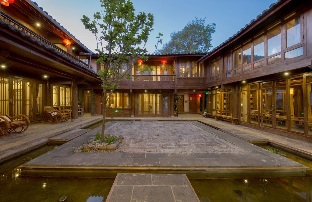 Banxi Caotang Inn Lijiang  Buitenkant foto